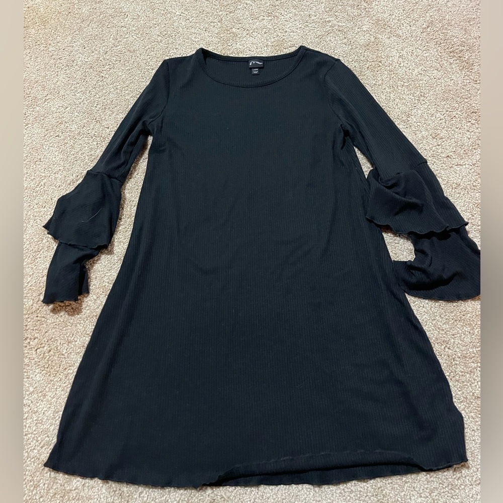 Black Girls Large Art Class Dress with ruffle sleeves
